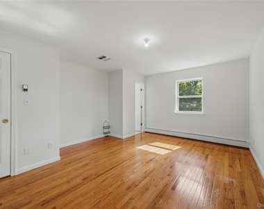 35 Cunningham - Photo Thumbnail 31