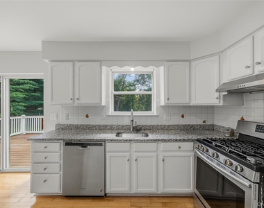 35 Cunningham - Photo Thumbnail 16