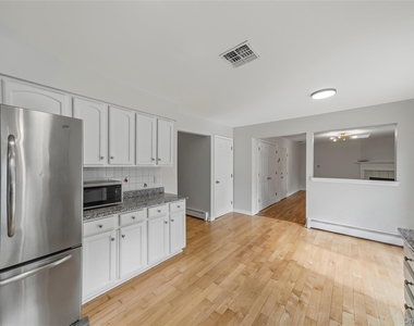 35 Cunningham - Photo Thumbnail 15