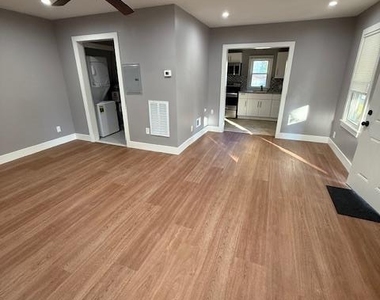 1 Gillespie Drive - Photo Thumbnail 5