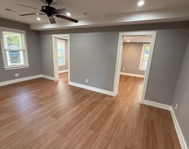 1 Gillespie Drive - Photo Thumbnail 8
