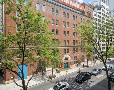 210 East 63rd Street - Photo Thumbnail 7