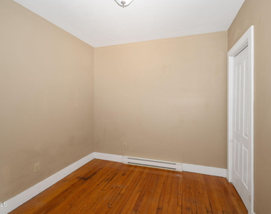 108 Division Street - Photo Thumbnail 5