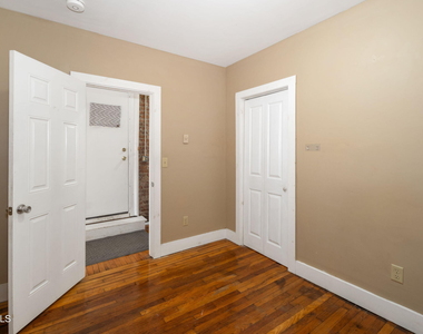 108 Division Street - Photo Thumbnail 8