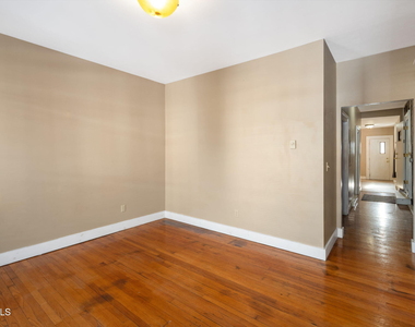 108 Division Street - Photo Thumbnail 2