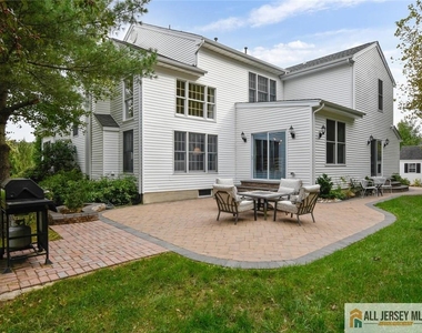 27 Bodine Drive - Photo Thumbnail 24