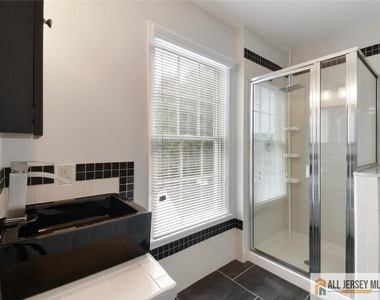27 Bodine Drive - Photo Thumbnail 18