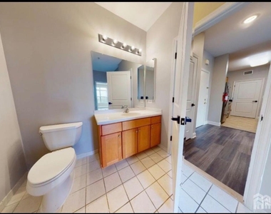 6301 Fernandez Court - Photo Thumbnail 8