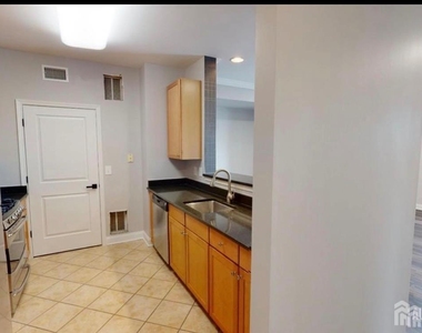 6301 Fernandez Court - Photo Thumbnail 10