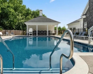 917 Vanderbergh Boulevard - Photo Thumbnail 21