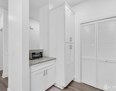 917 Vanderbergh Boulevard - Photo Thumbnail 13