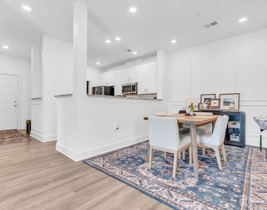 917 Vanderbergh Boulevard - Photo Thumbnail 5