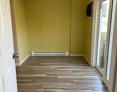 107 N Church Street - Photo Thumbnail 10