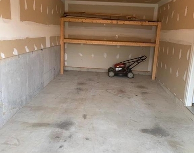54 Brandenburg Drive - Photo Thumbnail 6