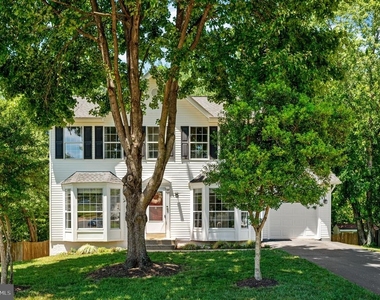 22 Tanterra Drive - Photo Thumbnail 1