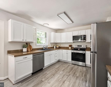 22 Tanterra Drive - Photo Thumbnail 11