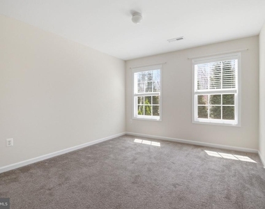 950 Grouse Pointe Drive - Photo Thumbnail 38