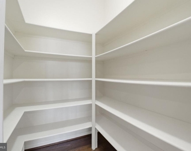 950 Grouse Pointe Drive - Photo Thumbnail 25