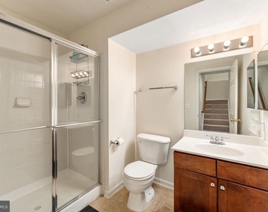 132 Executive Circle - Photo Thumbnail 55