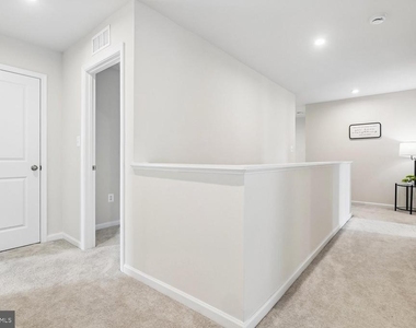 1608 Creek Bottom Place - Photo Thumbnail 18