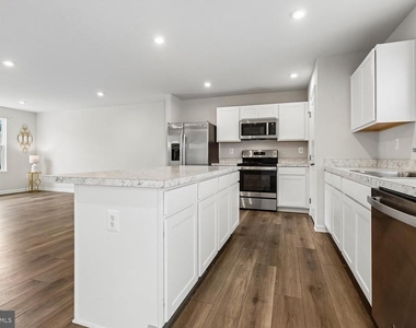 1608 Creek Bottom Place - Photo Thumbnail 8
