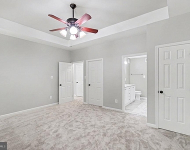 3915 Carlyle Court - Photo Thumbnail 13