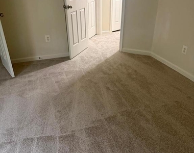 3565 Eagle Ridge Drive - Photo Thumbnail 6