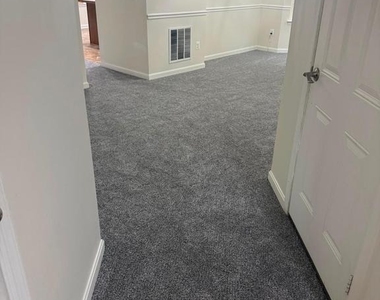 3565 Eagle Ridge Drive - Photo Thumbnail 12
