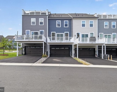 1743 Autumn Maple Leaf Drive - Photo Thumbnail 1
