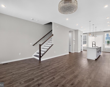 1743 Autumn Maple Leaf Drive - Photo Thumbnail 5