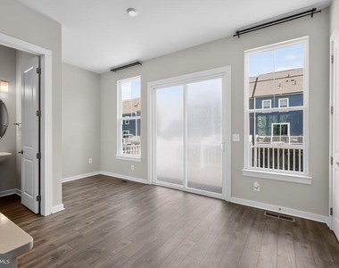 1743 Autumn Maple Leaf Drive - Photo Thumbnail 6