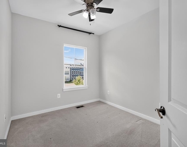 1743 Autumn Maple Leaf Drive - Photo Thumbnail 26