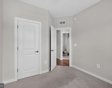 1743 Autumn Maple Leaf Drive - Photo Thumbnail 23
