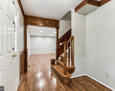 12203 Ashley Court - Photo Thumbnail 2