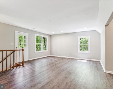 12203 Ashley Court - Photo Thumbnail 16