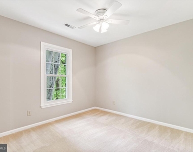 12203 Ashley Court - Photo Thumbnail 19