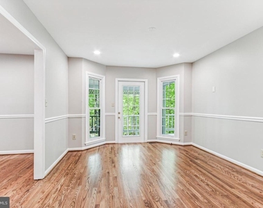 12203 Ashley Court - Photo Thumbnail 4
