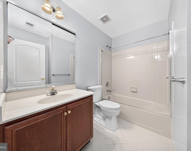 5602 Wheelwright Way - Photo Thumbnail 32