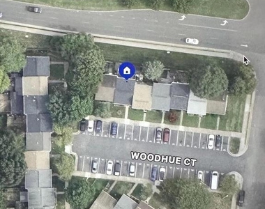 8658 Woodhue Court - Photo Thumbnail 2