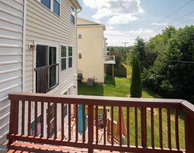 10246 Whitworth Lane - Photo Thumbnail 36