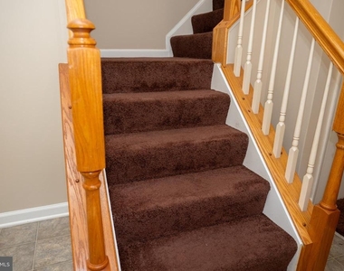 10246 Whitworth Lane - Photo Thumbnail 16