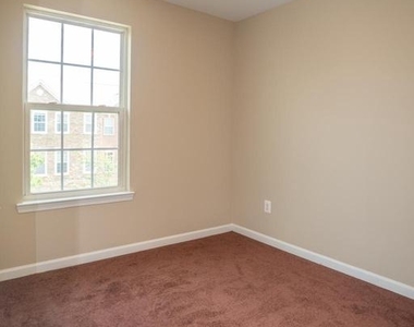 10246 Whitworth Lane - Photo Thumbnail 57