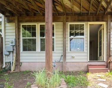 10246 Whitworth Lane - Photo Thumbnail 10