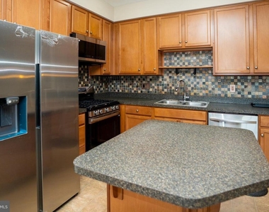 10246 Whitworth Lane - Photo Thumbnail 25