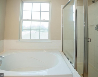 10246 Whitworth Lane - Photo Thumbnail 46