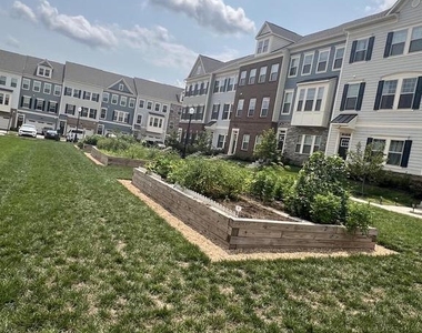 9389 Barnes Loop - Photo Thumbnail 13