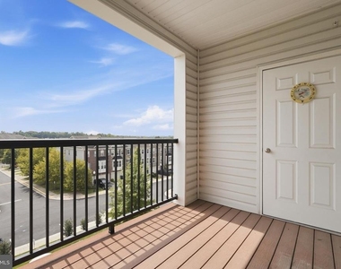 9202 Charleston Drive - Photo Thumbnail 22