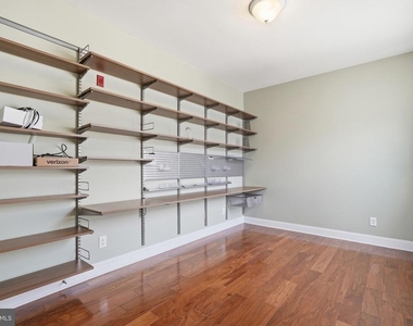 9202 Charleston Drive - Photo Thumbnail 9