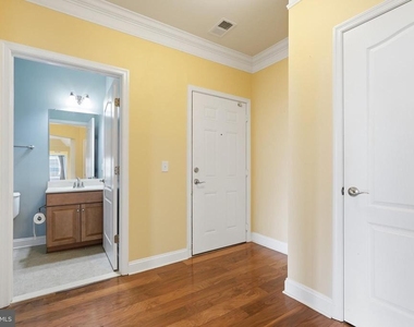 9202 Charleston Drive - Photo Thumbnail 10
