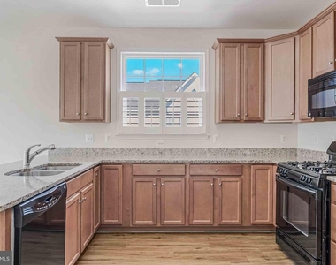 42235 San Juan Terrace - Photo Thumbnail 8